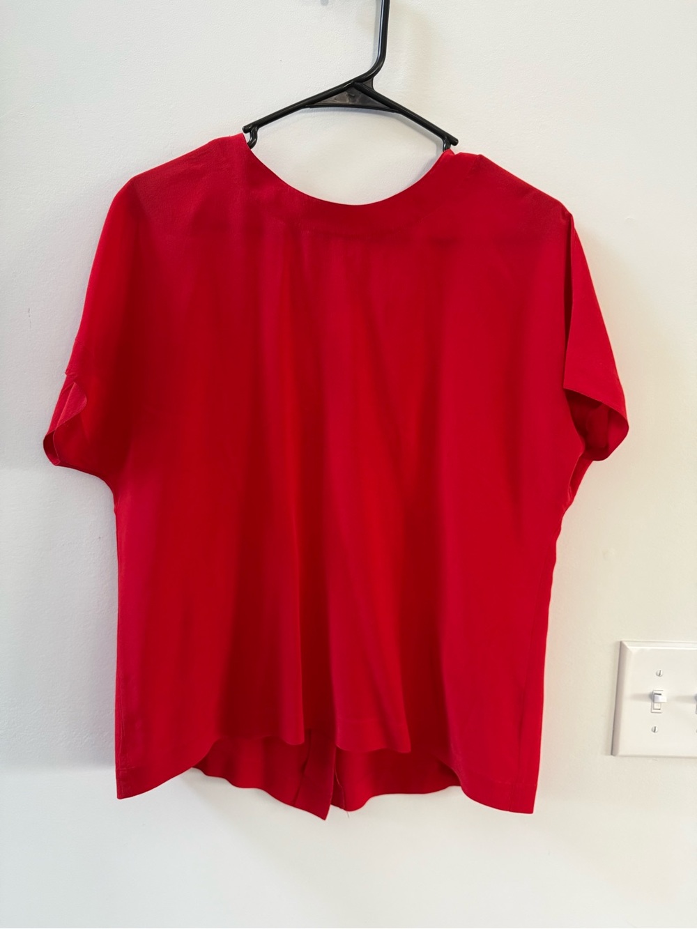 Vintage Ellen Tracy Red Short Sleeve Silk Blouse, elegant, luxurious